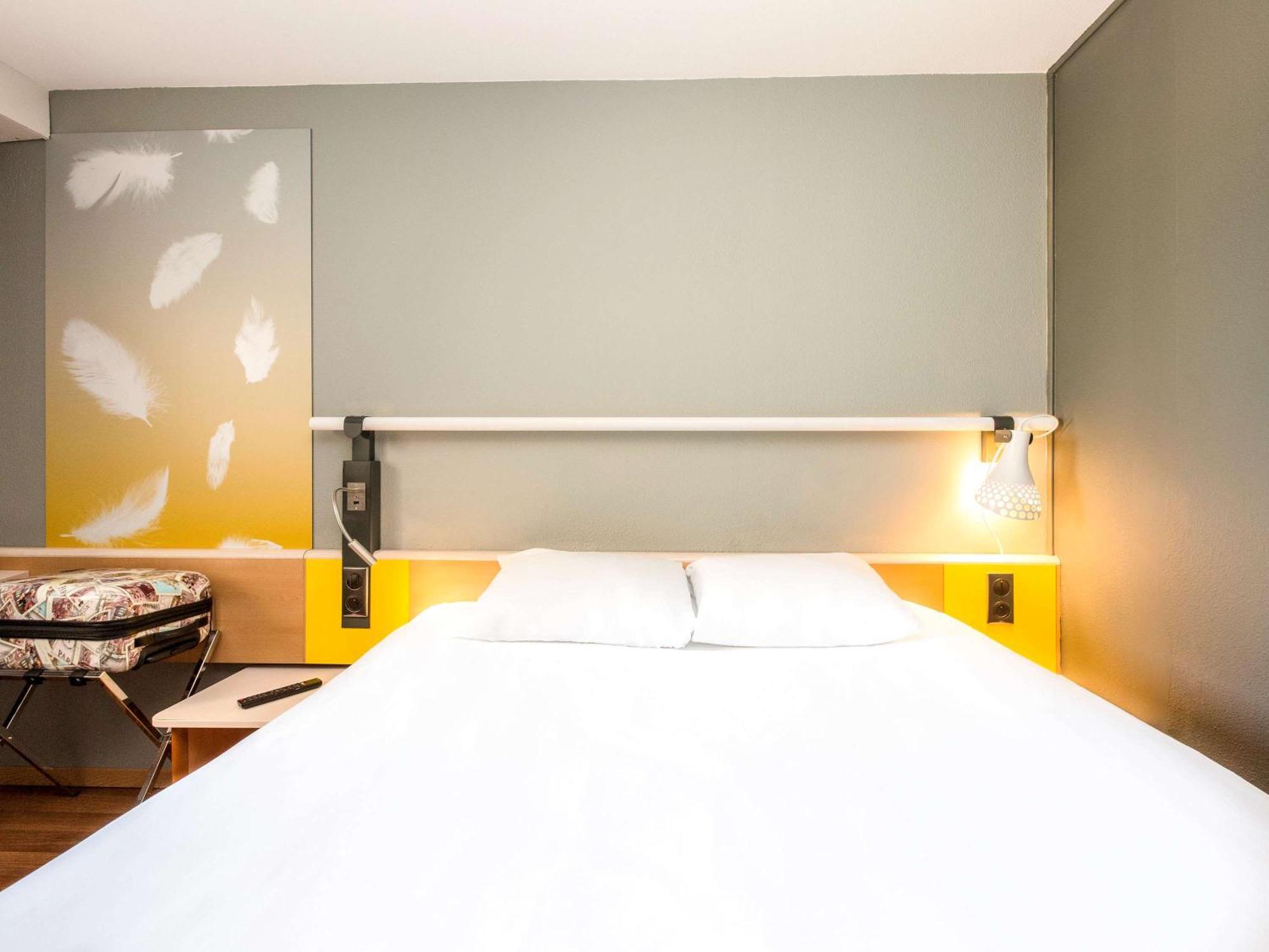 Hotel Ibis Sisteron Exterior foto