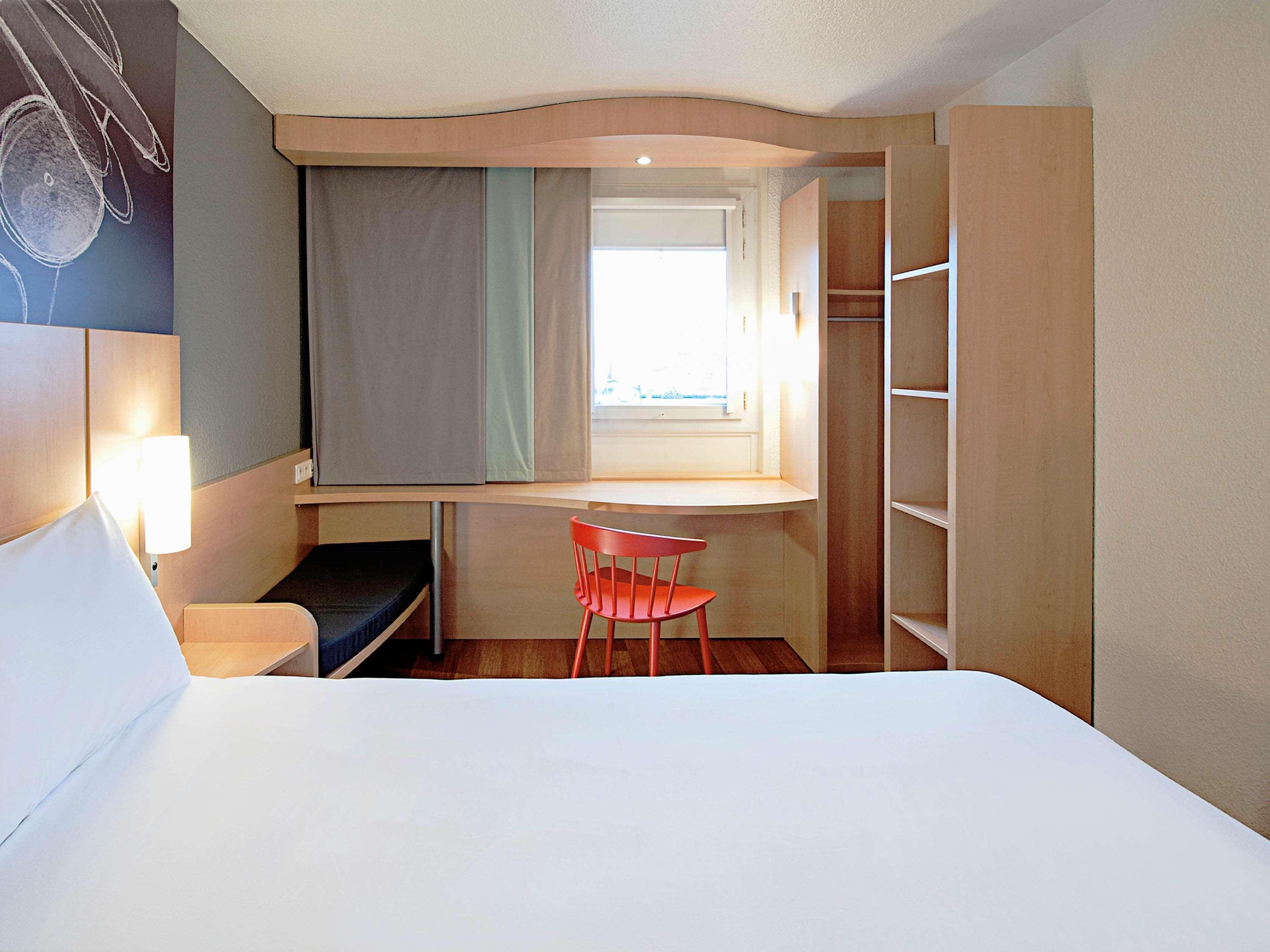 Hotel Ibis Sisteron Exterior foto